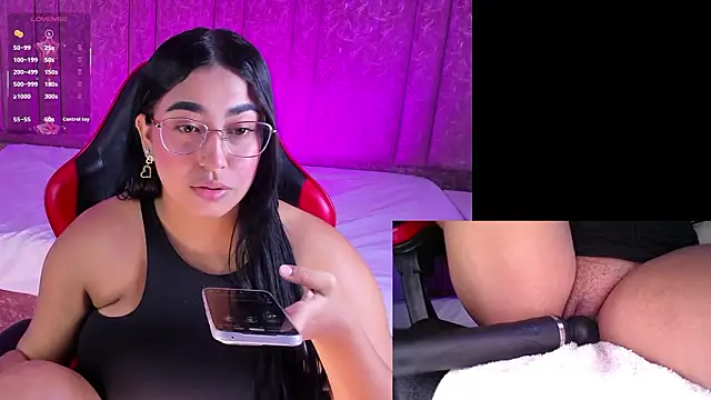 MarihanFerrer online show from March 15, 2026, 5:25 am