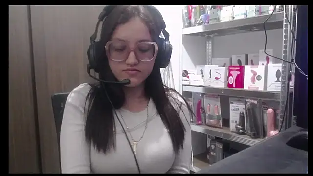 sheryl 25 online show from February 25, 2026, 2:45 am