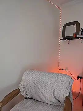 Snapshot of LilaRvsh chatting on February 20, 2026, 5:04 pm LilaRvsh online show from February 20, 2026, 5:04 pm