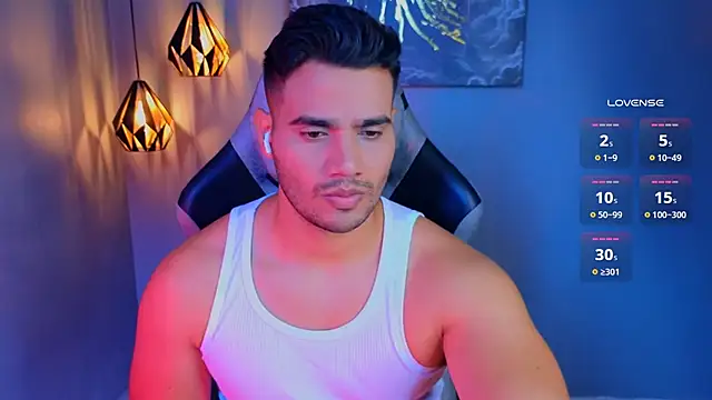 Snapshot of AndresRodriguez1 chatting on February 22, 2026, 1:35 pm AndresRodriguez1 online show from February 22, 2026, 1:35 pm