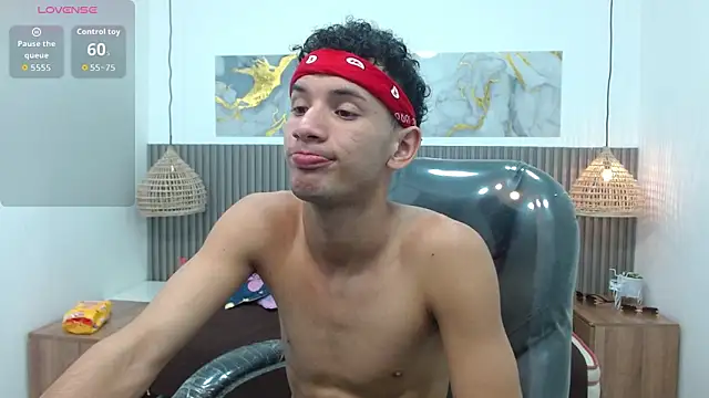 JDWhite18 online show from March 5, 2026, 3:47 am