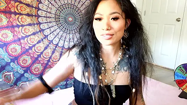 Snapshot of 222goddess444you chatting on June 4, 2026, 10:47 pm 222goddess444you online show from June 4, 2026, 10:47 pm