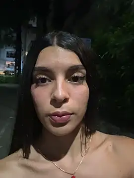 NaniBlossomX online show from April 16, 2026, 11:51 pm