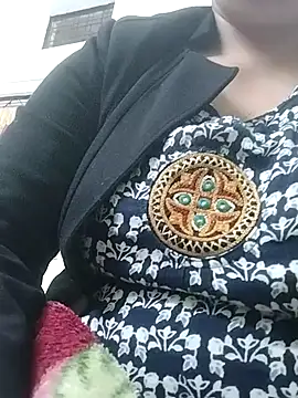 Snapshot of sexydesigirl1 chatting on February 11, 2026, 10:15 am sexydesigirl1 online show from February 11, 2026, 10:15 am