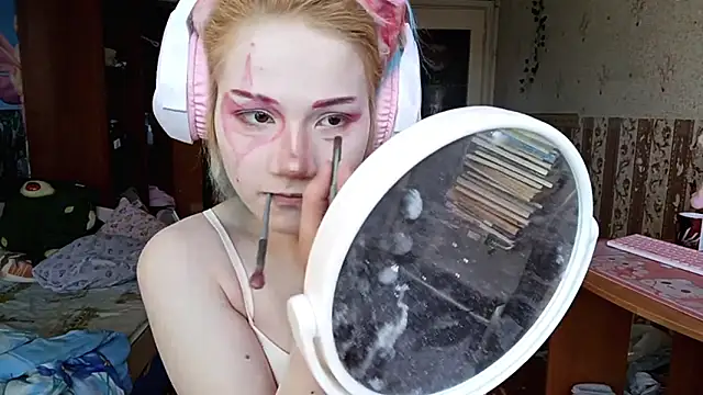 Snapshot of KathernSaulters chatting on February 21, 2026, 7:10 am KathernSaulters online show from February 21, 2026, 7:10 am