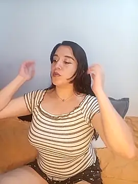 Gaby andryu online show from March 11, 2026, 9:53 pm