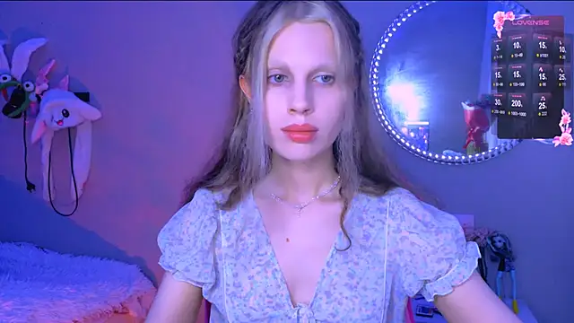 Maxine gold online show from March 11, 2026, 8:14 pm