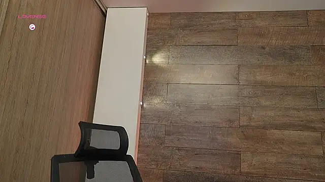 connor h1 online show from March 27, 2026, 7:06 am