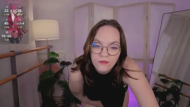 Snapshot of Crystal_lovley chatting on February 22, 2026, 9:27 pm Crystal lovley online show from February 22, 2026, 9:27 pm