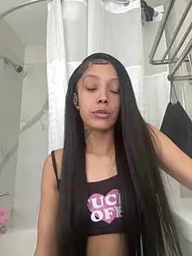 itzstarrbaby online show from March 27, 2026, 1:47 am