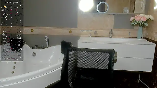 MaryClars online show from March 28, 2026, 12:55 am