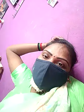 Tamil Hot Nisha online show from May 3, 2026, 6:11 pm