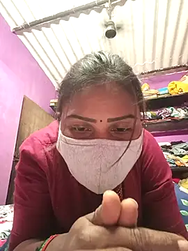 Tamil Hot Nisha online show from May 9, 2026, 7:01 am