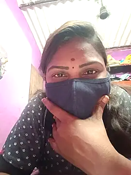 Tamil Hot Nisha online show from April 30, 2026, 4:14 pm