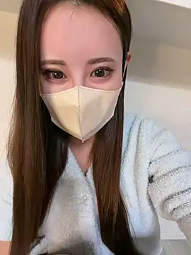 Snapshot of reikachan__v chatting on March 1, 2026, 3:34 pm reikachan v online show from March 1, 2026, 3:34 pm