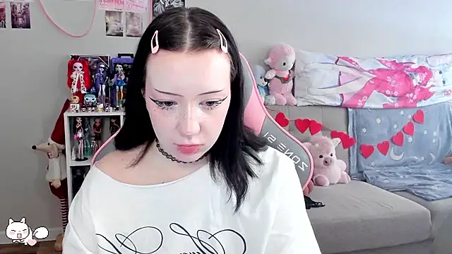 MollysLand online show from March 16, 2026, 10:30 am