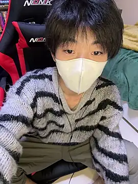 Snapshot of Mura109905 chatting on February 22, 2026, 12:18 pm Mura109905 online show from February 22, 2026, 12:18 pm