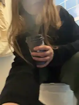 Bubble Chloe online show from February 19, 2026, 11:51 am