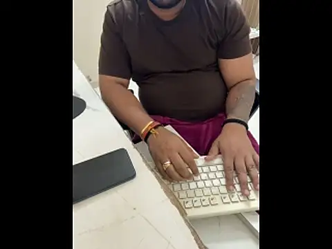 Snapshot of Rah0091 chatting on February 26, 2026, 7:36 pm Rah0091 online show from February 26, 2026, 7:36 pm