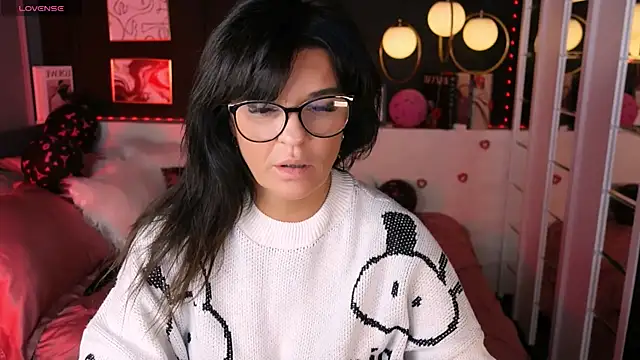 Snapshot of RikaCoutts chatting on February 10, 2026, 8:30 pm RikaCoutts online show from February 10, 2026, 8:30 pm