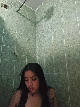 nina glow online show from March 1, 2026, 3:39 am