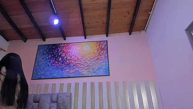 nina glow online show from March 28, 2026, 11:11 am