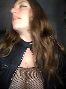 Deimoonblack26 online show from February 26, 2026, 8:42 pm