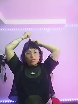 Snapshot of missfungi8 chatting on February 19, 2026, 1:02 am missfungi8 online show from February 19, 2026, 1:02 am