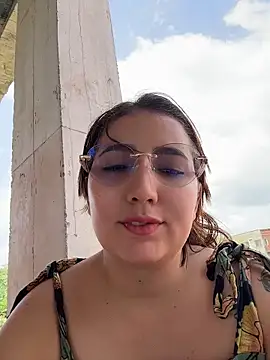 Arya    online show from April 15, 2026, 6:34 pm