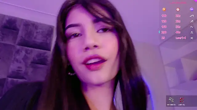 Pikayle online show from April 13, 2026, 10:03 pm