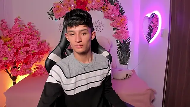 Patrick Howland  online show from April 11, 2026, 9:18 pm