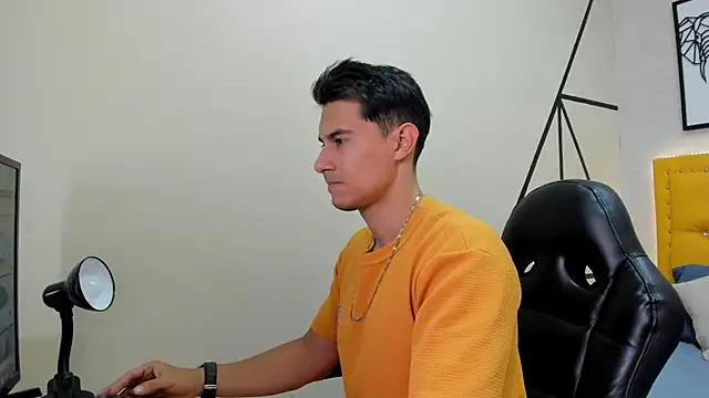 Mike Conors online show from February 19, 2026, 1:57 am