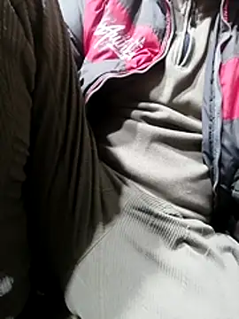 Aww21 online show from March 26, 2026, 9:24 pm