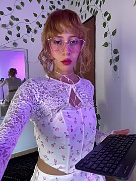 Capricornmystic1 online show from April 2, 2026, 9:32 pm