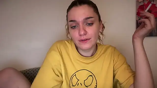 sammygirlll online show from May 16, 2026, 3:55 pm