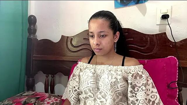 Snapshot of KayleenStoyanoff chatting on February 27, 2026, 5:24 pm KayleenStoyanoff online show from February 27, 2026, 5:24 pm