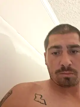 Dede5o4 online show from April 3, 2026, 2:29 am