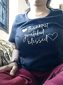 miss siya1996 online show from February 7, 2026, 11:07 am