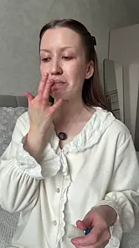 Velvet Hell online show from March 3, 2026, 11:17 am