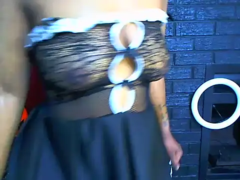 Snapshot of Lindabee34 chatting on February 15, 2026, 9:47 pm Lindabee34 online show from February 15, 2026, 9:47 pm