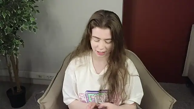 LovingWhisperr online show from March 26, 2026, 1:15 am