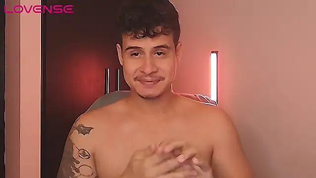 BjornSteel online show from April 18, 2026, 3:53 am