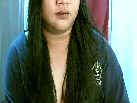 strip berry online show from February 21, 2026, 12:07 pm