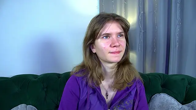 MilaMaelis online show from April 4, 2026, 6:42 am