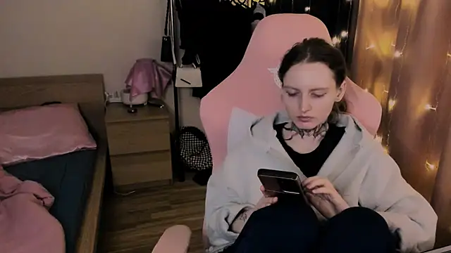 Onyxix online show from April 28, 2026, 8:24 pm