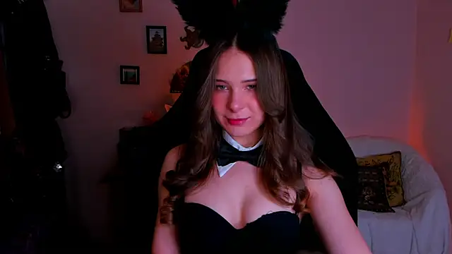 Snapshot of LanaLovely chatting on June 11, 2026, 6:43 am LanaLovely online show from June 11, 2026, 6:43 am