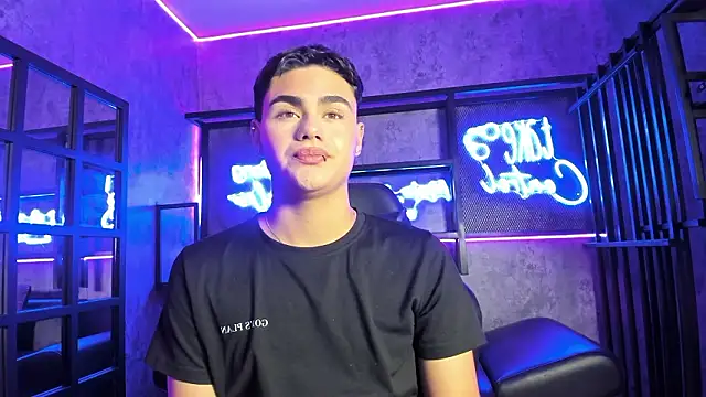 Snapshot of FemNoa chatting on February 21, 2026, 1:24 pm FemNoa online show from February 21, 2026, 1:24 pm