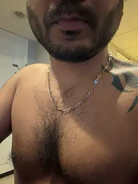 Snapshot of DaggerTie chatting on February 20, 2026, 7:38 pm DaggerTie online show from February 20, 2026, 7:38 pm