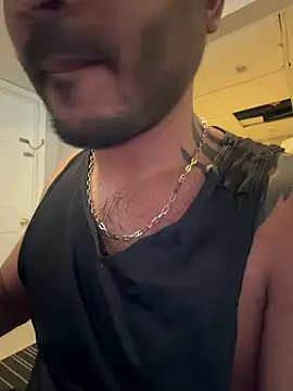 Snapshot of DaggerTie chatting on February 9, 2026, 4:49 pm DaggerTie online show from February 9, 2026, 4:49 pm