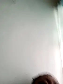 Snapshot of perrit17 chatting on February 4, 2026, 11:33 pm perrit17 online show from February 4, 2026, 11:33 pm